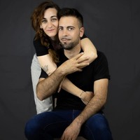 Kini keduanya tengah memperjuangkan hak pernikahan mereka. Salah satu jalan untuk bisa segera menikah, Ana dan Daniel sengaja mengungkap kisah cinta mereka tersebut agar bisa menikah secara legal. Hukum Perdata Spanyol tetap melarang pernikahan antar kerabat langsung. Foto: dok. Instagram/@dnielparra