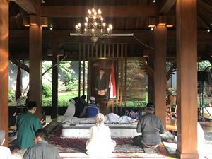 Jenazah M Taufik Disemayamkan di Rumah Duka di Pondok Rangon Pagi Ini