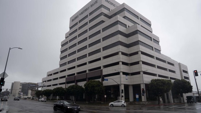 A Pacific Western Bank branch in Los Angeles, California, US, on Friday, March 10, 2023. First Republic Bank and PacWest Bancorp both plunged Friday as the upheaval at SVB Financial Group spread to other lenders. Photographer: Eric Thayer/Bloomberg via Getty Images