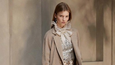10 Koleksi Ralph Lauren Fall/Winter 2023, Busana Gaya Amerika Klasik