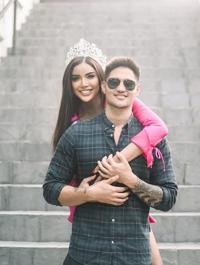 Dalam sebuah podcast Lionel mengaku sudah menerima Millen Cyrus yang merupakan seorang transgender. Hal itu terbukti dari hubungan keduanya yang makin serius dan kabarnya akan segera menikah. Foto: Instagram/@lionel.lee_