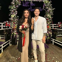 Millen Cyrus beberapa waktu lalu sempat membagikan kabar bahagia perihal dirinya yang sudah dilamar oleh sang kekasih, Lionel Lee. Kini sang kekasih, Lionel Lee kembali jadi sorotan karena diduga oleh netizen aslinya seorang wanita. Foto: Instagram/@lionel.lee_