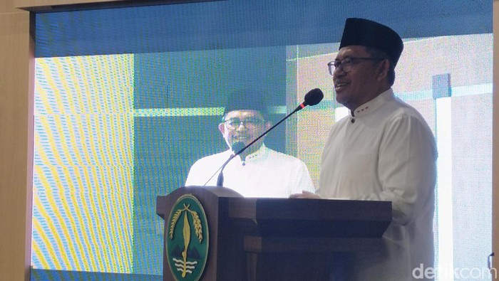 Mantan Gubernur Jabar Ahmad Heryawan di Gedung Paguyuban Pasundan, Kota Bandung, Kamis (4/5/2023).