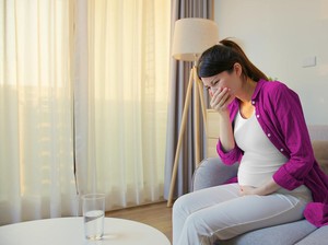 Tak Cuma di Trimester 1, Mual-Muntah Bisa Muncul Sepanjang Kehamilan