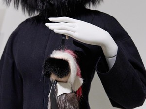 Cerita Karl Lagerfeld yang Tidak Suka Karyanya Dipamerkan di Museum