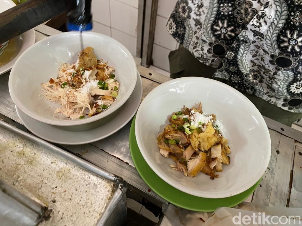 Berjualan Sejak Tahun 1930, Soto Ayam Medan Ini Kini Tetap Jadi Favorit