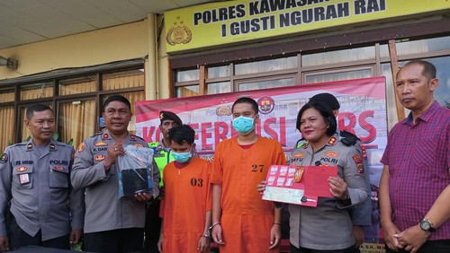 Dua kurir sabu ditangkap Polres Kawasan Bandara I Gusti Ngurah Rai.