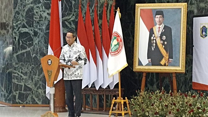 Heru Budi saat memberikan pengarahan dalam acara Pembukaan Konferensi Kerja Provinsi (Konkerprov) ke-III PGRI DKI Jakarta. (Tiara Aliya/detikcom)