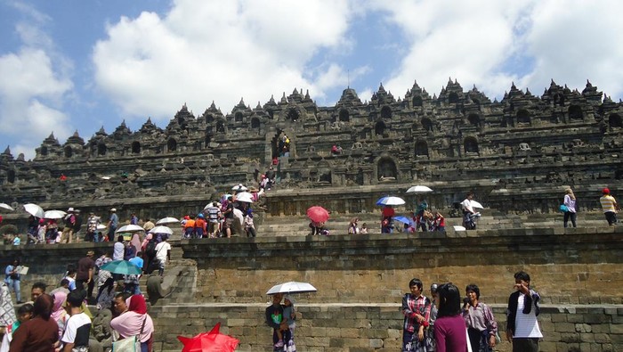 Ilustrasi Candi Borobudur