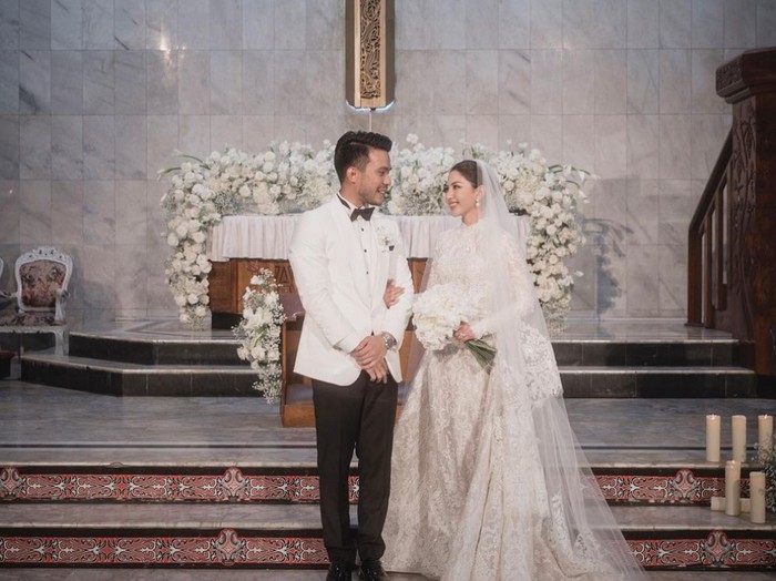 Pernikahan Jessica Mila dan Yakup Hasibuan.