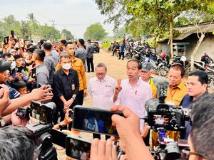 Jokowi Ternyata Diundang Penobatan Raja Charles tapi Pilih Cek Jalan Lampung
