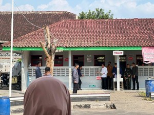 Presiden Jokowi Seperti Kita, kalau Kebelet ke Toilet SPBU Terdekat