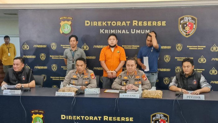Konferensi pers kasus koboi di Tol Tomang (Wildan-detikcom)