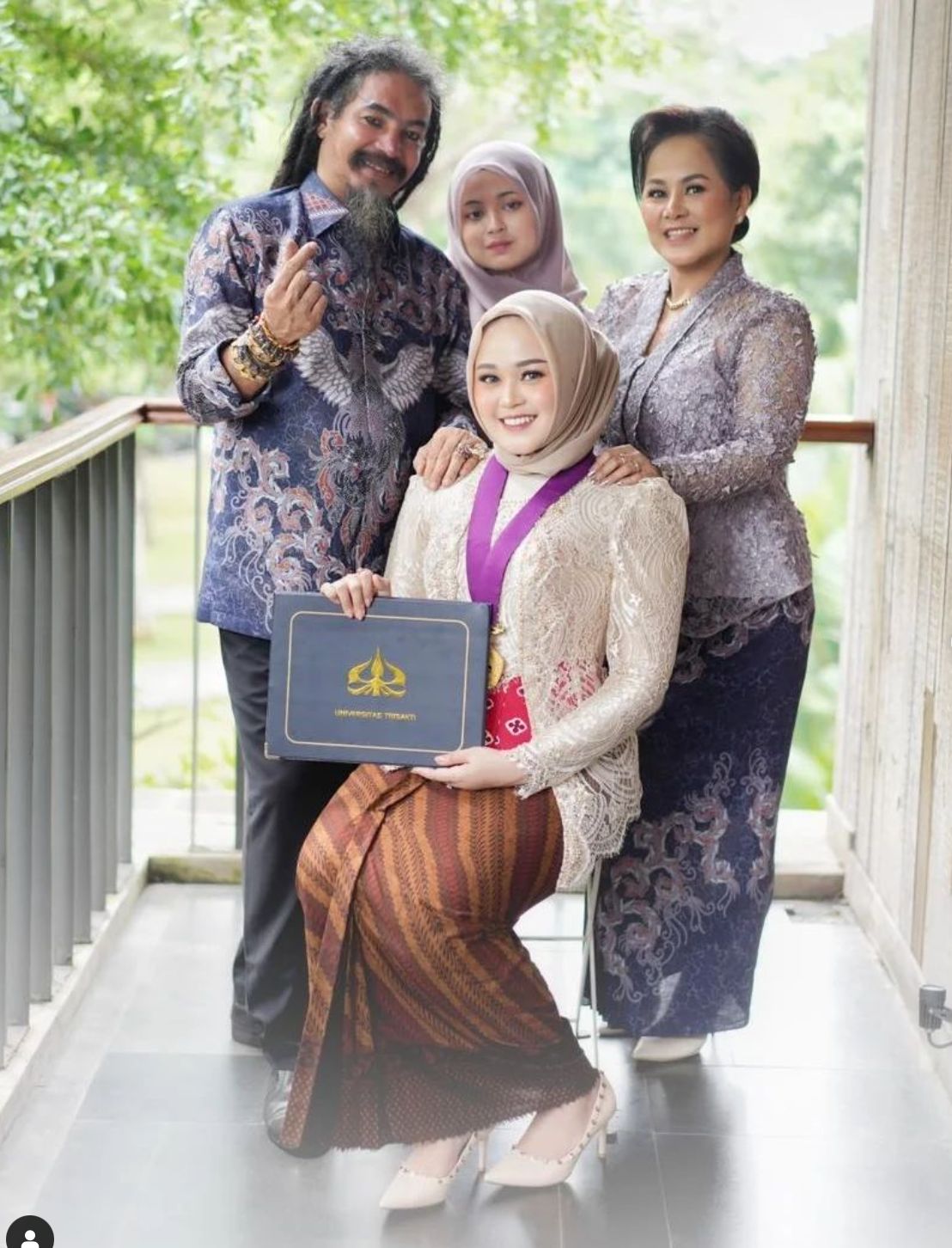 Master Limbad Master Limbad dan keluarga