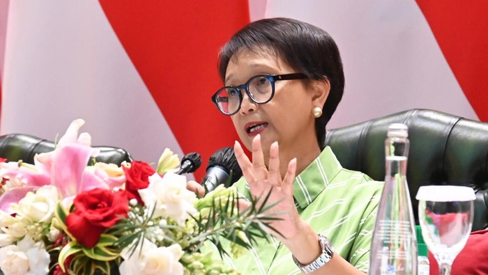 Menlu Retno LP Marsudi