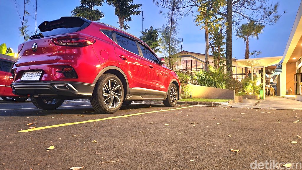New MG ZS