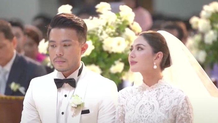 Pemberkatan Jessica Mila dan Yakup Hasibuan Pemberkatan Jessica Mila dan Yakup Hasibuan