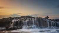Sea Waterfall Karang bereum