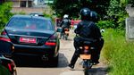 Ketika Mobil Kepresidenan Dipaksa Gasruk di Jalanan Rusak Lampung