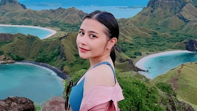8 Foto Keseruan Prilly Latuconsina di Labuan Bajo, Tampil Cantik Tanpa Makeup