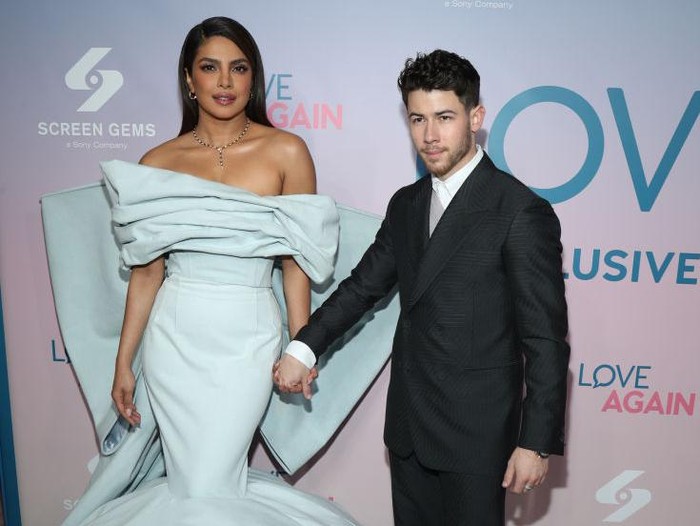 NEW YORK, NEW YORK - MAY 03: Priyanka Chopra and Nick Jonas attend the 