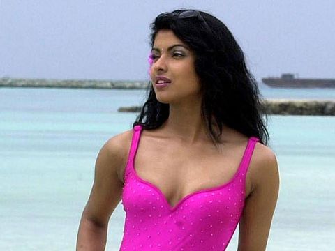 FULL MOON ISLAND, MALDIVES:  Miss India, Priyanka Chopra, the current favourite to win the Miss World title poses for photographers during the beachwear section of the Miss World contest at Full Moon Island in Maldives 13 November 2000. The final of the beauty pageant will take place in London 30 November 2000. AFP PHOTO (Photo credit should read STR/AFP via Getty Images)