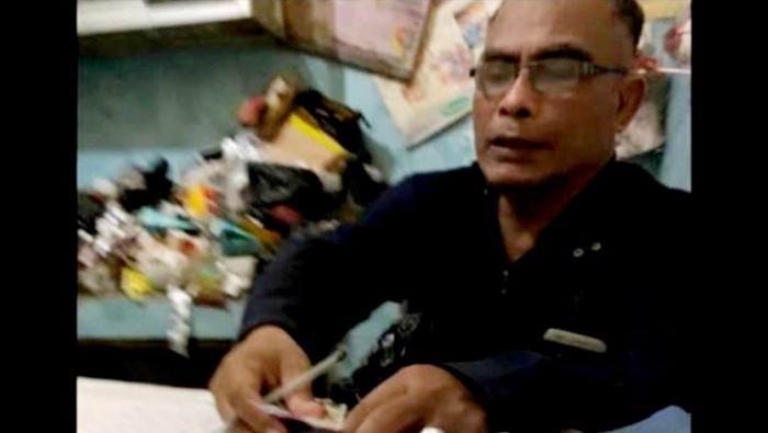 Profil Dokter Wayan Karawang