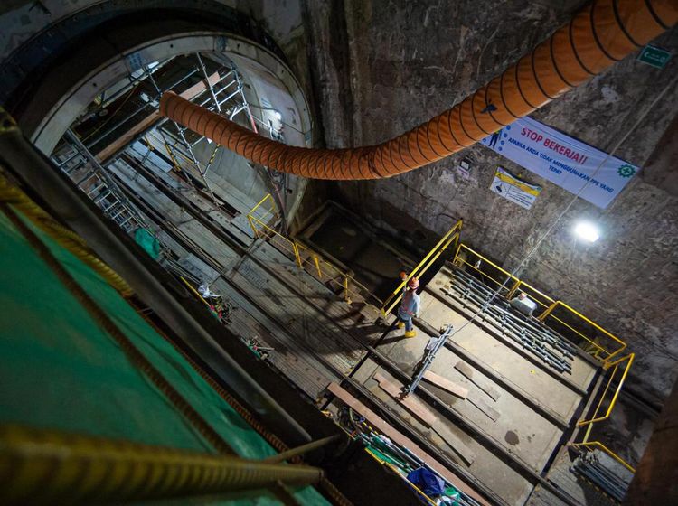 MRT Thamrin-Monas Tembus 56%, Stasiunnya Mulai Berwujud!