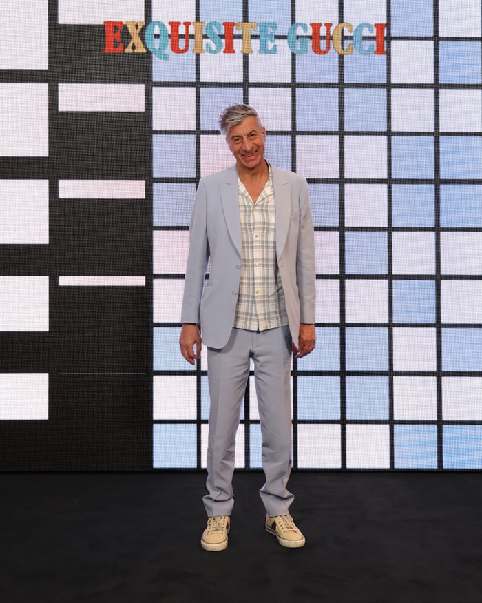 Seniman Maurizio Cattelan MILAN, ITALY - FEBRUARY 23: Maurizio Cattelan attends Prada Fall/Winter 2023 Womenswear Fashion Show on February 23, 2023 in Milan, Italy. (Photo by Vittorio Zunino Celotto/Getty Images for Prada)