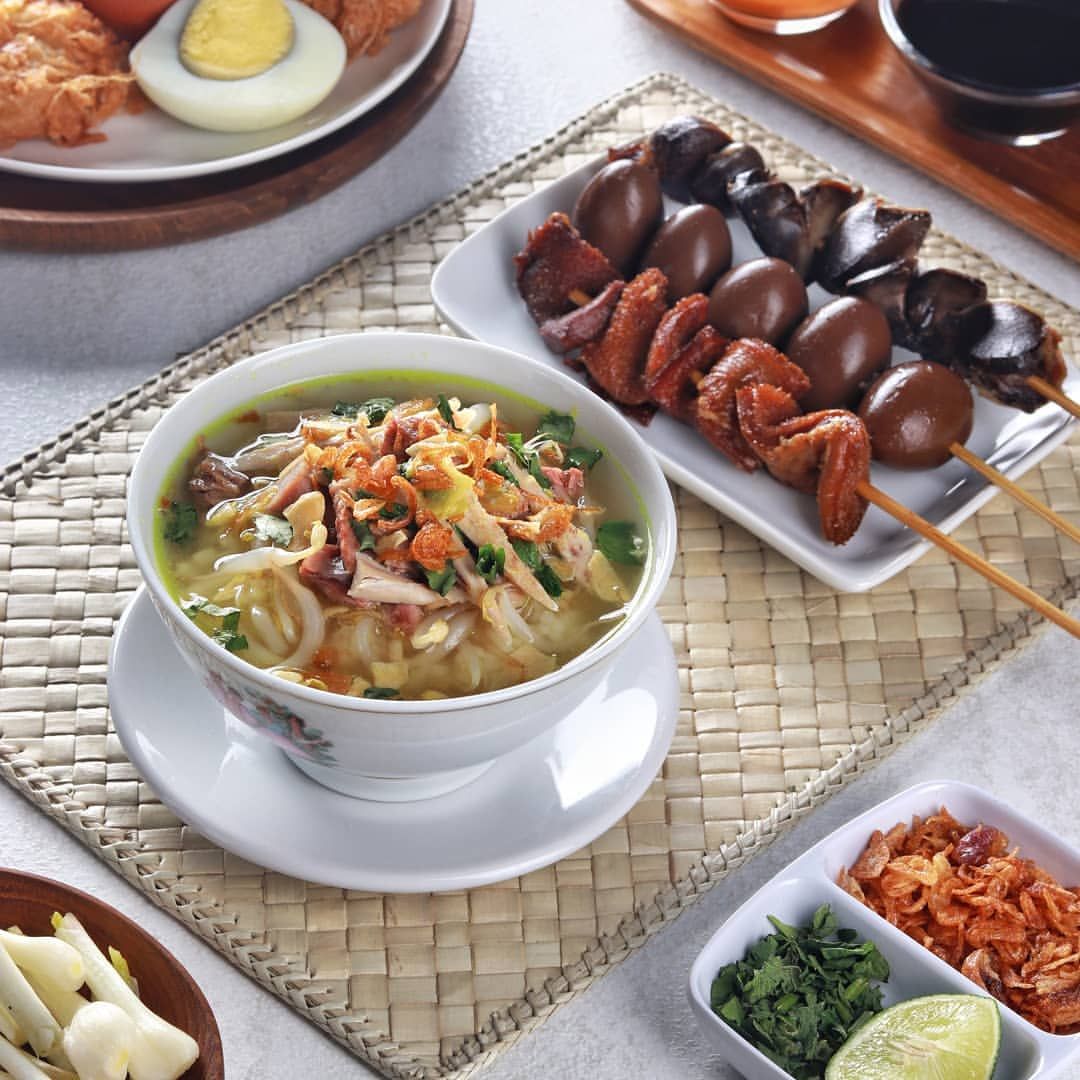 Soto ayam di Bandung