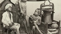 Terakhir ini potret penjual soto klasik yang berjualan saat masih era penjajahan Belanda. Foto: Pool/Site