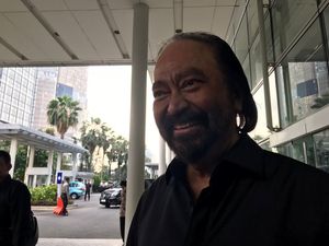 Kisah Ishadi SK Dicopot dari Dirut TVRI gegara Surya Paloh