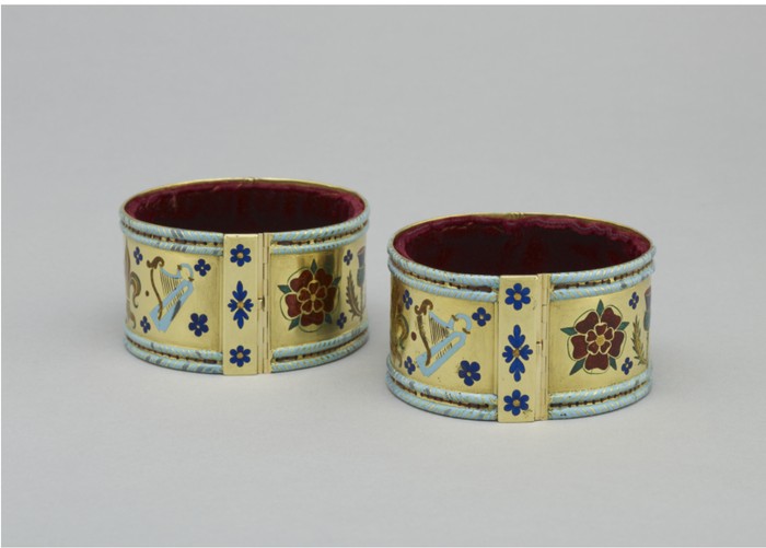 Tanda dan atribut yang akan dikenakan Raja Charles III Tanda dan atribut yang akan dikenakan Raja Charles III