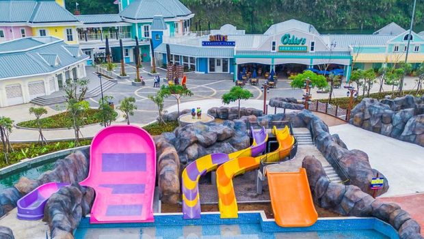 Wahana Wahoo Waterworld, objek wisata baru di Bandung Barat.