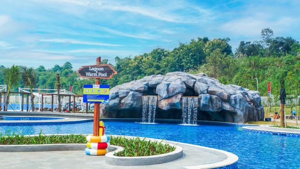 Wahana Wahoo Waterworld, objek wisata baru di Bandung Barat.