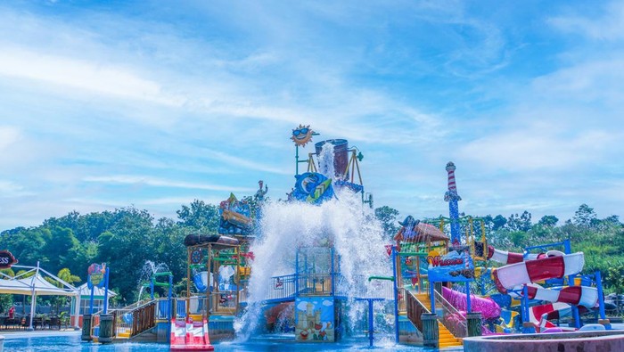 Wahana Wahoo Waterworld, objek wisata baru di Bandung Barat.