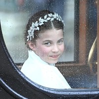 Anak kedua dari Pangeran William dan Putri Catherine (dulu bernama Kate Middleton) ini diperkirakan memiliki harta  £3,9 miliar atau sekitar Rp 77,3 triliun. Seperti dikutip dari Express.co.uk, bocah berusia 8 tahun ini juga menjadi bangsawan muda terkaya di dunia. Foto: Getty Images/WPA Pool
