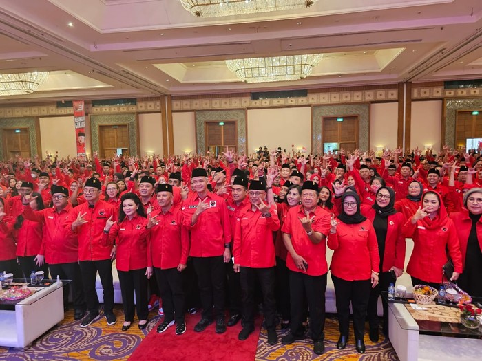 Ganjar Pranowo Hadiri Konsolidasi PDIP Jatim