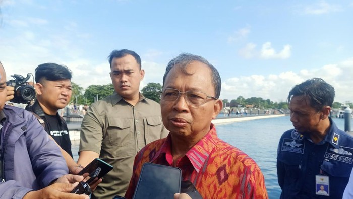 Gubernur Bali Wayan Koster.