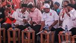 Momen Anies Baswedan Hadiri Peringatan Hari Buruh di DPP PKS