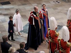 Putri Charlotte Bikin Warganet Terpesona Bak Putri Diana