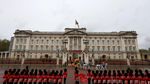 Raja Charles Naik Kereta Kencana ke Westminster Abbey untuk Penobatan
