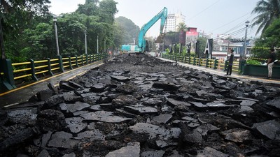 Revitalisasi Jembatan Otista Bogor Dimulai