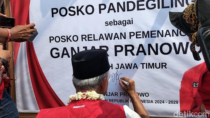 Safari ganjar di Surabaya