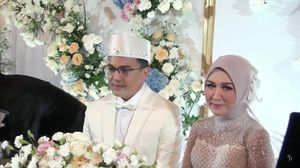 7 Potret Pengantin Baru Sahrul Gunawan dan Dine Semringah, Bahagianya Nular