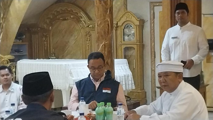 anies bawesdan di jember