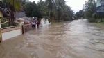 Banjir Rendam Rumah Warga 2 Kabupaten di Sumbar