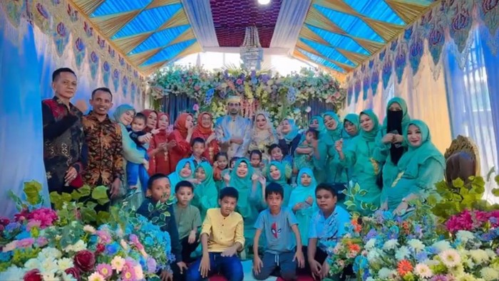 Gadis bernama Rima Triana (21) di Kabupaten Barru, Sulawesi Selatan (Sulsel) dinikahi pria Arab Saudi bernama Mohammed Mahdi Salem Alrasheed (33).