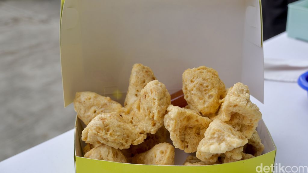 Baso Goreng Anugerah di GOR Pajajaran, Kota Bandung