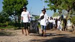 Bersihkan Sampah Plastik untuk Menjaga Bumi Labuan Bajo